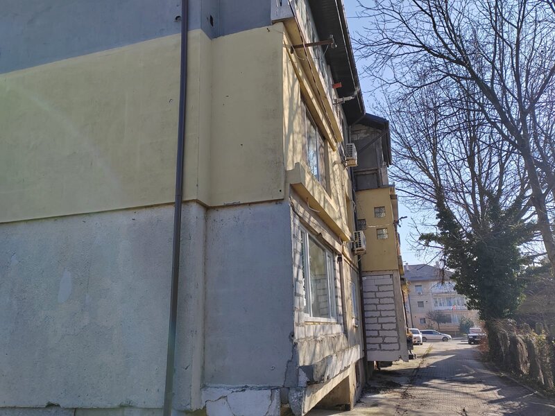 Balotesti centru, 200m de DN1, 500 m de Therme, 400 m de complex Prisma.